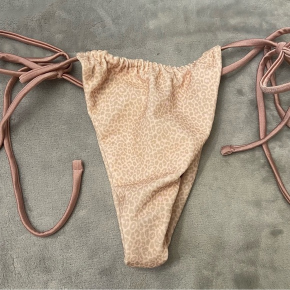 New! Frankie’s Bikinis Coco Cheetah Tia Terry String Bikini Bottom 10745 - Picture 5 of 9